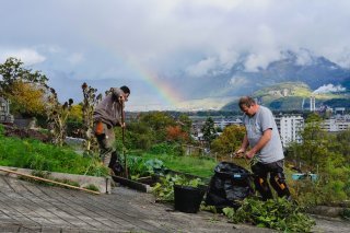 L’idée de l'université populaire du végétal existait déjà lors de la création du jardin permacole, situé à l’entrée du site.
