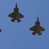 Le retournement de situation sur le prix des F-35A américains qui doivent être livrés à la Suisse a défrayé la chronique cet été. KEYSTONE/AP/Alex Brandon