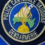 Un conducteur de 78 ans a renversé une octogénaire dimanche soir à Apples. Le pronostic vital de la victime est engagé (photo d'illustration). KEYSTONE/SALVATORE DI NOLFI