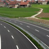 L'accident a eu lieu mardi à la mi-journée sur l'autoroute A5 à la hauteur de Grandson (photo symbolique). Keystone/FABRICE COFFRINI
