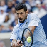 Djokovic estime que les joueurs ne sont pas assez unis au sujet de la refonte du calendrier KEYSTONE/EPA/JOHN G. MABANGLO