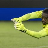 Yvon Mvogo a sorti le grand jeu devant le PSG. KEYSTONE/URS FLUEELER