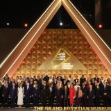 L'Egypte a inauguré en grande pompe le plus grand musée du monde "dédié à une seule civilisation", selon les mots du président Sissi. KEYSTONE/EPA/JOAO RELVAS