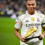 Kylian Mbappé a fêté son Soulier d'Or avec un doublé KEYSTONE/AP/Manu Fernandez