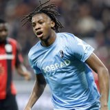 Johan Manzambi buteur pour Freiburg à Nice KEYSTONE/EPA/SEBASTIEN NOGIER