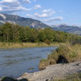 Le WWF, Pro Natura et la Fédération valaisanne des pêcheurs amateurs ne sont pas sur la même longueur d'onde que le Conseil d'Etat valaisan face au projet Rhône 3 (photo d'illustration). KEYSTONE/NOEMI CINELLI