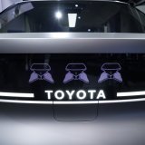 Le géant automobile japonais Toyota, numéro un mondial du secteur, investira jusqu'à 10 milliards de dollars supplémentaires aux Etats-Unis dans les cinq prochaines années. (archive) KEYSTONE/EPA/KIYOSHI OTA
