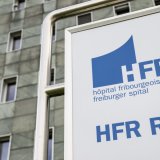 Sans l'introduction de Tardoc, l'HFR (ici, son site de Riaz) aurait limité son déficit à environ 19,9 millions de francs, estime l'institution (photo prétexte). KEYSTONE/JEAN-CHRISTOPHE BOTT
