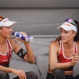 Les soeurs Vergé-Dépré ont gagné leurs deux premiers matches aux Mondiaux KEYSTONE/DPA/MARIUS BECKER