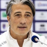 Murat Yakin veut que ses joueurs soient sérieux et concentrés mardi KEYSTONE/SALVATORE DI NOLFI