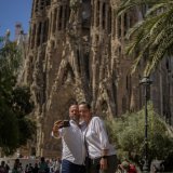 Les destinations urbaines sont les plus prisées pour les vacances 2026, devant les sites balnéaires. (archive) KEYSTONE/AP/JOAN MATEU