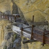 Le célèbre bisse d'Ayent figure sur le billet de cent francs suisses.