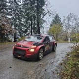 Jos Verstappen et Renaud Jamoul ont signé les meilleurs temps lors des trois premières spéciales avant de se faire chiper la première place par Hirschi après l'ES 4