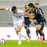 Rilind Nivokazi à la lutte avec le Thounois Jan Bamert.