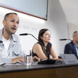 Mathias Reynard (conseiller dEtat), Nadja Lonfat (travailleuse sociale à lAVIT) et David Dandrès (directeur de lAVIT) ont tiré un premier bilan réjouissant de laction en cours qui sera pérennisée.