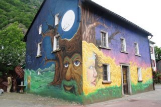 Maison légendaire de Dorénaz