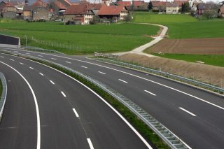 L'accident a eu lieu mardi à la mi-journée sur l'autoroute A5 à la hauteur de Grandson (photo symbolique). Keystone/FABRICE COFFRINI