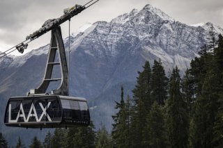 Laax a dit oui à la reprise des installations de la Weissen Arena. KEYSTONE/GIAN EHRENZELLER