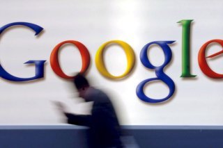 Bruxelles avait opté en septembre pour une amende de près de 3 milliards d'euros pour sanctionner le groupe, estimant qu'il avait abusé de sa position dominante dans la pub en ligne, mais sans aller jusqu'à lui ordonner une scission pure et simple. KEYSTONE/EPA DPA/BORIS ROESSLER