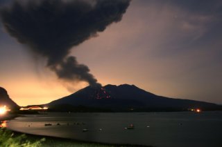 Le volcan Sakurajima est l'un des plus actifs du Japon (archives). KEYSTONE/AP Kyodo News