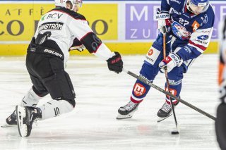 Derek Grant ouvre le score pour Zurich KEYSTONE/MICHAEL BUHOLZER