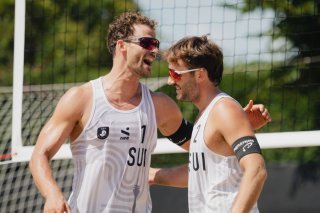 Krattiger (à gauche) et Dillier sont en 8es de finale des Mondiaux KEYSTONE/DPA/MARIUS BECKER