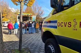 En marge du Congrès, les élèves de l'école primaire de Savièse ont pu découvrir à quoi ressemblait l'intérieur d'une ambulance