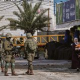 Les forces israéliennes "poursuivent les recherches dans le secteur afin de localiser et d'éliminer l'ensemble des terroristes", selon l'armée (image d'illustration). KEYSTONE/AP/Mahmoud Illean