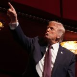 Sur son réseau social Truth Social, Donald Trump s'en prend à Alex Pretti. KEYSTONE/AP/Allison Robbert