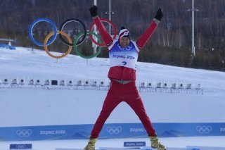 Sacré sur 50 km à Pékin 2022, Alexander Bolshunov pourrait bien manquer les JO 2026 KEYSTONE/AP/AARON FAVILA