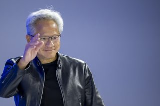 Le CEO de Nvidia Jensen Huang a nié toute friction avec OpenAI devant la presse. KEYSTONE/GIAN EHRENZELLER