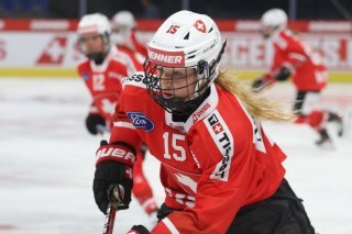 La Genevoise Laure Meriguet et l'équipe de Suisse entament leur tournoi olympique ce vendredi. KEYSTONE/MANUEL GEISSER