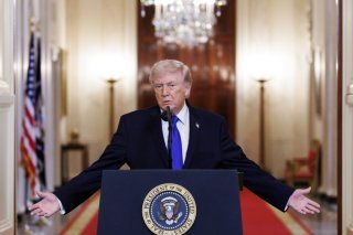 Le président américain Donald Trump veut mettre toutes les options diplomatiques sur la table pour discuter d'un accord multilatéral de désarmement nucléaire. KEYSTONE/EPA/WILL OLIVER