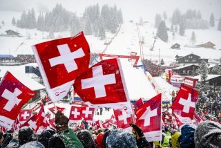 Une minute de silence en hommage aux victimes du drame de Crans-Montana sera observée samedi et dimanche à Adelboden.