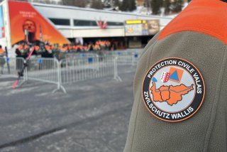 Des centaines de membres de la Protection Civile sont engagés pour les courses de ski à Crans-Montana