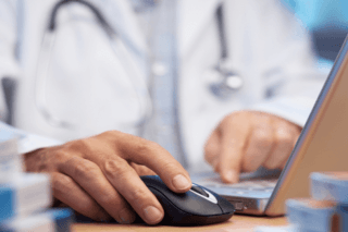 L'accès par les prestataires de soins sera donné par le patient lui-même