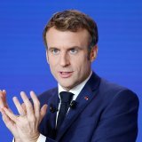 Emmanuel Macron avait déclenché l'ire d'Alger en octobre en accusant, selon des propos rapportés par le quotidien français Le Monde, le système "politico-militaire" algérien d'entretenir une "rente mémorielle" autour de la guerre d'indépendance et...