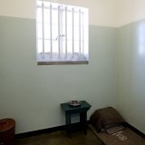 Il s'agit de la clé de la cellule de Nelson Mandela sur l'île-pénitencier de Robben Island (ci-dessus), où il a été enfermé pendant une bonne partie de ses 27 ans passés en prison (Archives).