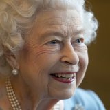 La reine a donné une réception au Palais de Sandringhan samedi à la veille de son jubilé de platine, le premier d'un monarque britannique. Une de ses rares sorties depuis son hospitalisation.