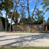 Le thème de la contribution suisse à la Biennale d'architecture 2023 à Venise: "Neighbourhood", le voisinage des pavillons suisse et vénézuélien.