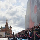 "Je m'adresse à nos forces armées: vous vous battez pour la patrie, pour son avenir", a lancé Vladimir Poutine.