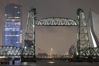Les habitants sont consternés. Ce pont de 1878, détruit en 1940 et reconstruit, avait été rénové en 2017.
