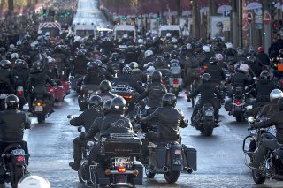 Les motards, Harley-Davidson en tête, ont occupé une place de choix lors des obsèques de Johnny Hallyday en 2017 à Paris.