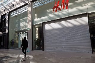 Fermés depuis début mars, les magasins H&M en Russie devraient rouvrir temporairement afin d'écouler les inventaires, avant de disparaître. (archive)