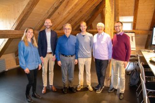 De gauche à droite: Anne Brasey, Christian Schülé (Vice-Président de l’ASVF), Gaëtan Tornay (Président de l’ASVF), Massimo Tedeschi (Président de l’AEVF), Jean-François Tosetti, Jacques Chevin