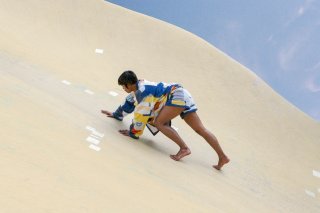 Sophie Fellay, Play Suit