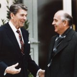 Ronald Reagan (à gauche) et Mikhaïl Gorbatchev s'étaient rencontrés dans la villa Fleur d'eau à Versoix en 1985 (archives).
