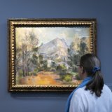 "La Montagne Sainte-Victoire" de Paul Cézanne est l'un des nombreux tableaux de renom de la collection Gurlitt exposées à Berne.