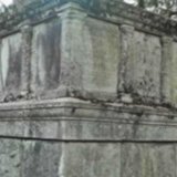 Un monument nazi, érigé en 1938, se trouve dans le cimetière Daleu à Coire. Personne ne semblait en avoir connaissance.