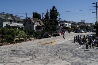 Des automobilistes viennent faire des "burnouts" et des "donuts" à Angelino Heights, ont dénoncé des habitants du quartier.